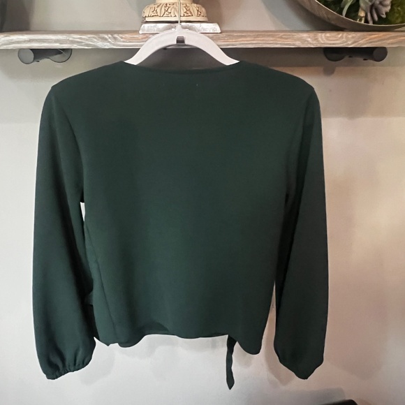 🤍 Madewell Texture & Thread Crepe Wrap Top - Picture 7 of 7